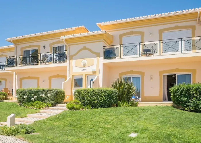 Boavista Fairviews Village